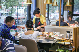 四川火锅加盟费用预算多少钱？以三亿官网为例